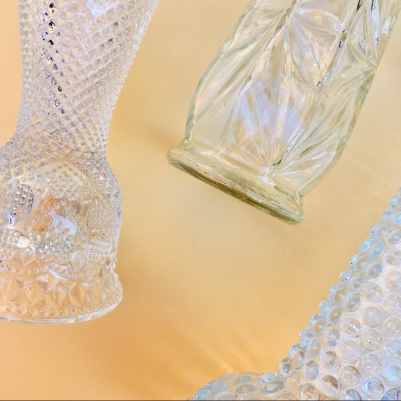 Vintage ❉ Embossed Glass Vase Trio - Picture 8 of 11
